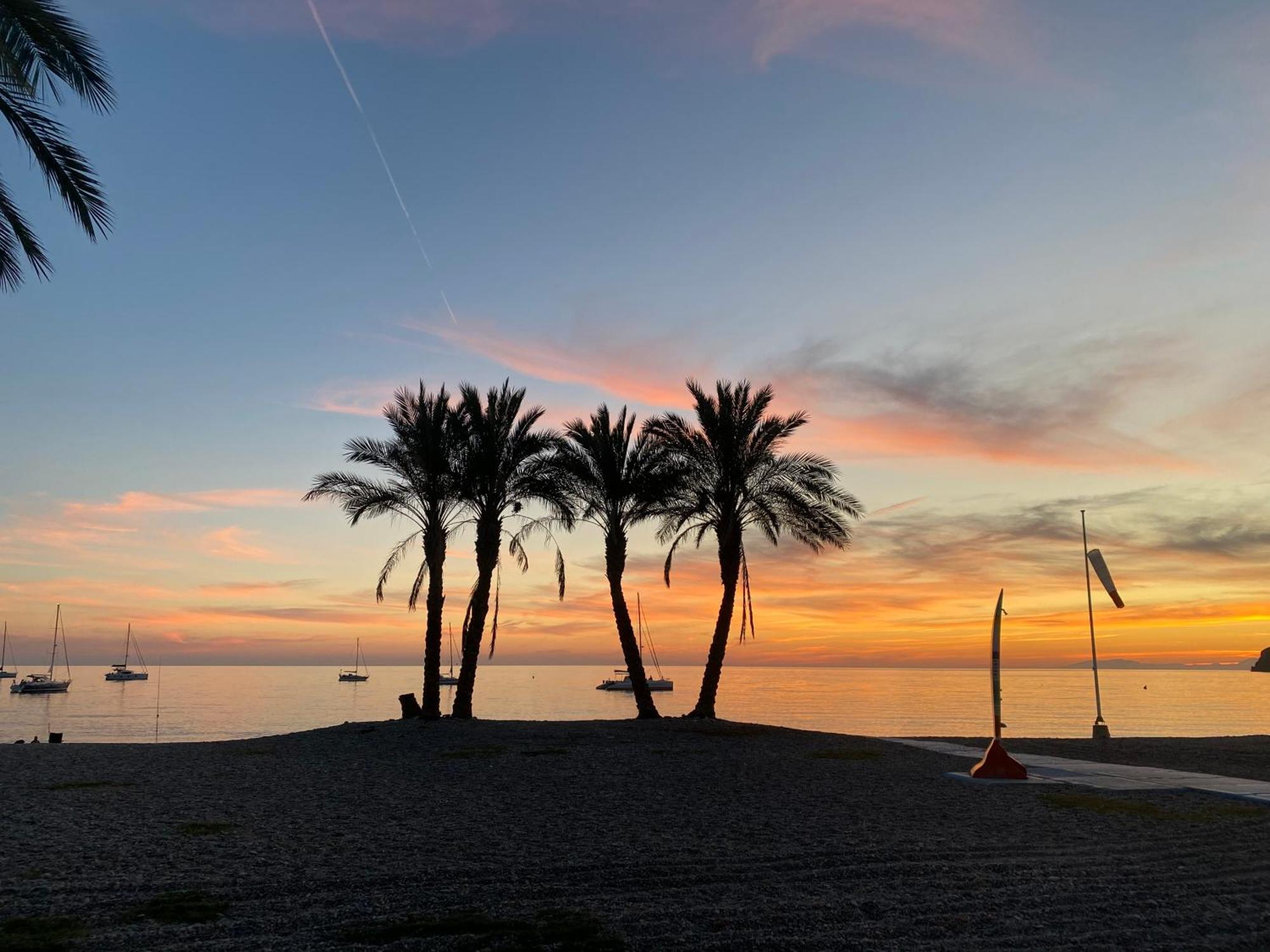 Jardines De Adnania En Marina Del Este Con Vista Al Mar Ada La Herradura  Exterior photo