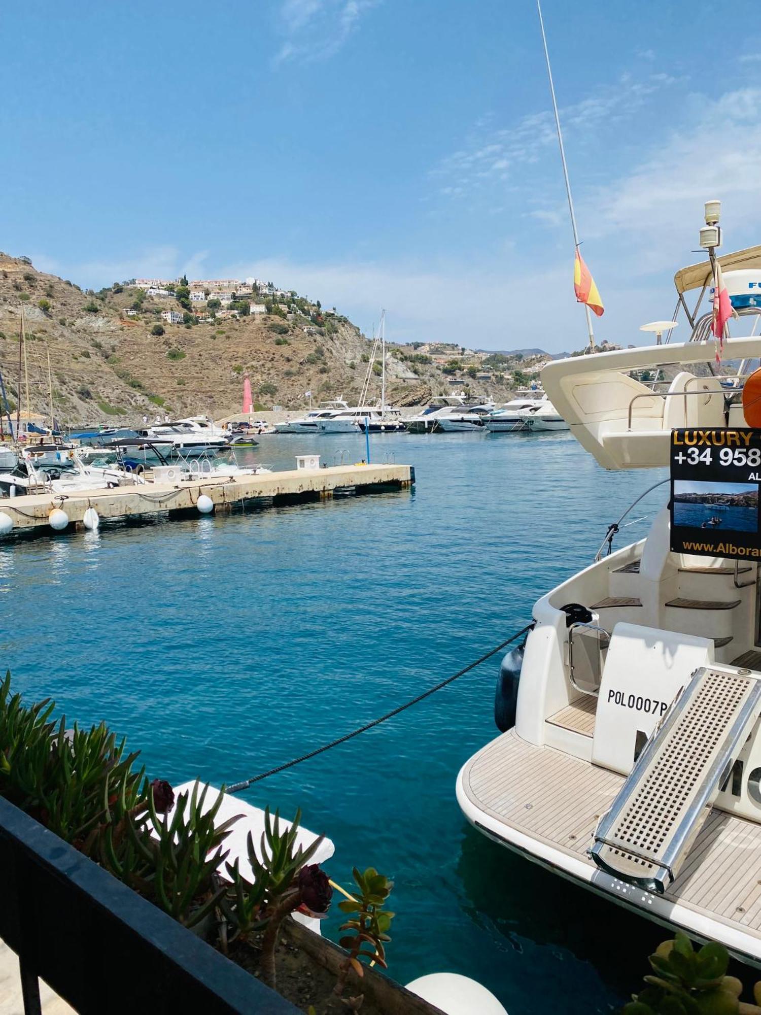 Jardines De Adnania En Marina Del Este Con Vista Al Mar Ada La Herradura  Exterior photo